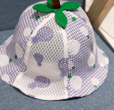 Детска шапка с 3D елемент