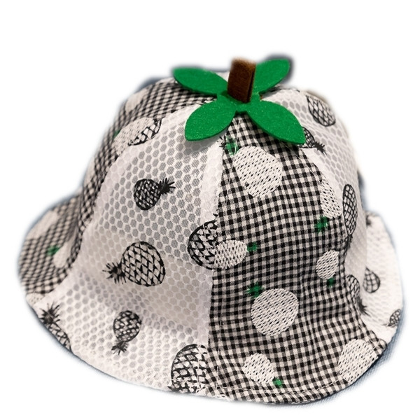 Детска шапка с 3D елемент