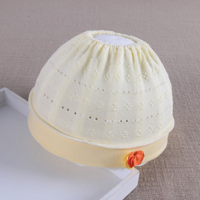 Бебшка лятна шапка в няколко модела с 3D елементи и бродерия