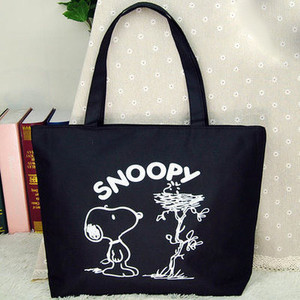 Κυρίες τσάντα σε διάφορα μοντέλα