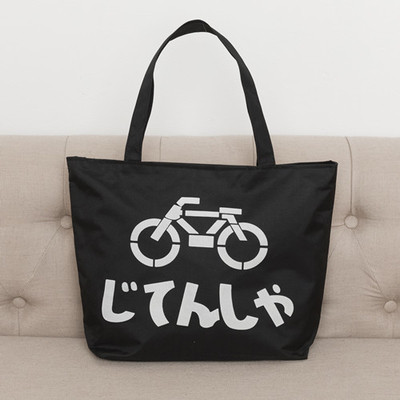 Κυρίες τσάντα σε διάφορα μοντέλα