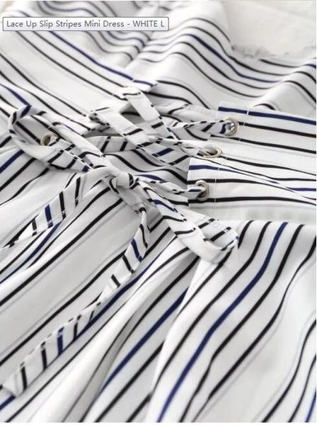 Salopetă de damă modernă cu decolteu în V