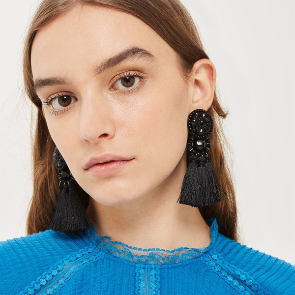 Модерни дамски обеци с мъниста и пискюли в няколко цвята