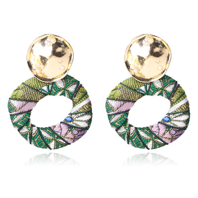 Cercei de dama colorati in forma rotunda