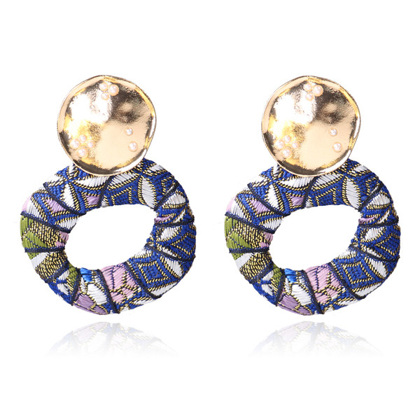 Cercei de dama colorati in forma rotunda
