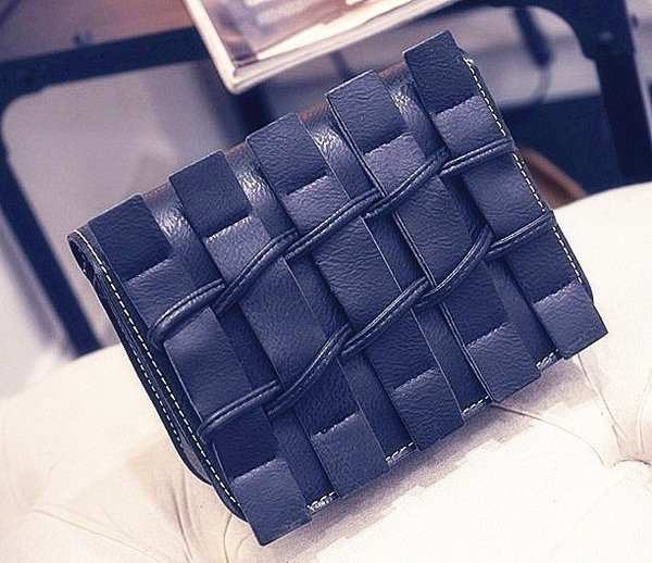 Дамска модерна чанта в няколко цвята от еко кожа