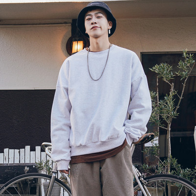 Мъжки суичър в няколко цвята - широк модел