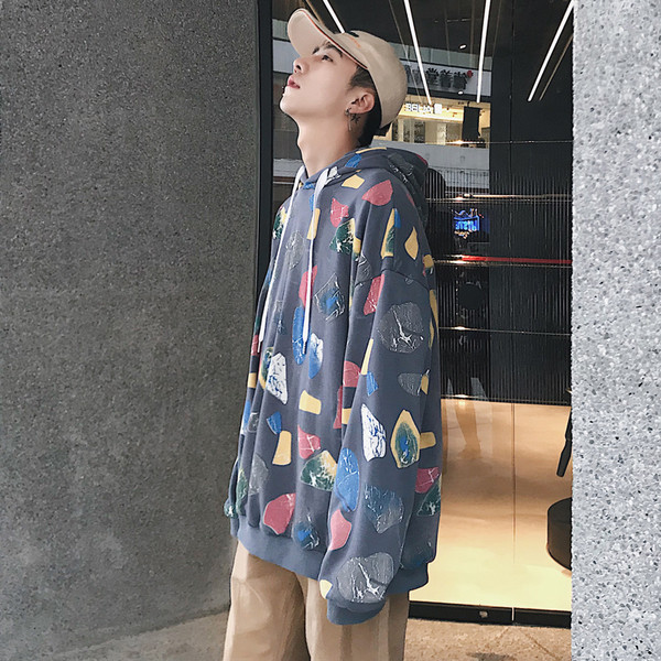 Hanorac pentru bărbați cu model și glugă în trei culori