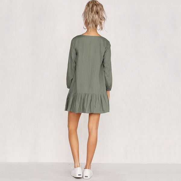  Γυναικείο φόρεμα με  λαιμόκοψη σε σχήμα V και κουμπιά