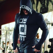 Hanorac sport pentru bărbați cu glugă și aplicație în negru și roșu