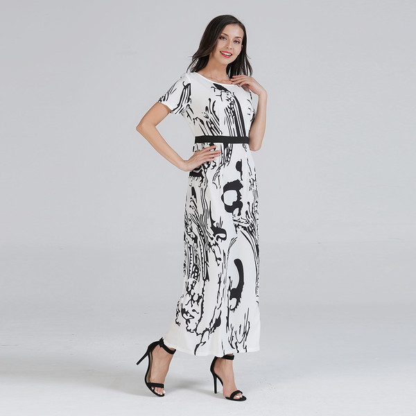  Γυναικείο φόρεμα σε διάφορα σχέδια