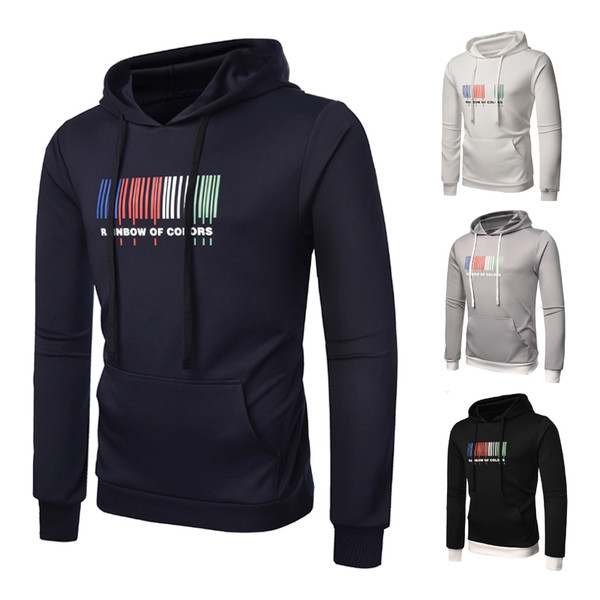 Hanorac pentru bărbați cu aplicație de culoare și inscripție în patru culori