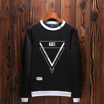 Bluza barbateasca cu maneca lunga cu aplicatie in diferite modele