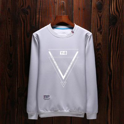 Bluza barbateasca cu maneca lunga cu aplicatie in diferite modele