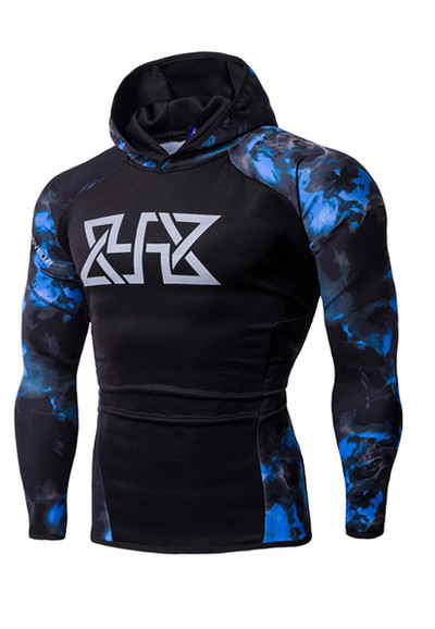 Hanorac pentru bărbați cu aplicație și glugă în albastru și roșu