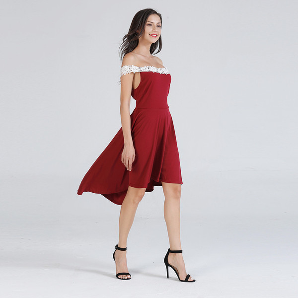 Γυναικείο φόρεμα με δαντέλα σε διάφορα χρώματα