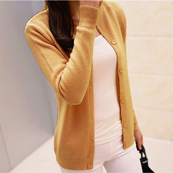 Vesta curata dama in patru culori