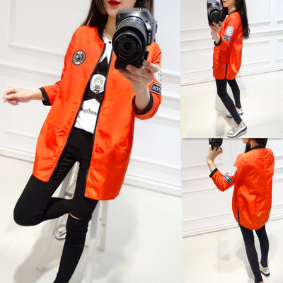 Μοντέρνο καθημερινό γυναικείο μακρύ μπουφάν με μακριά μανίκια