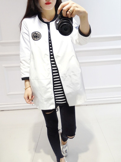 Μοντέρνο καθημερινό γυναικείο μακρύ μπουφάν με μακριά μανίκια