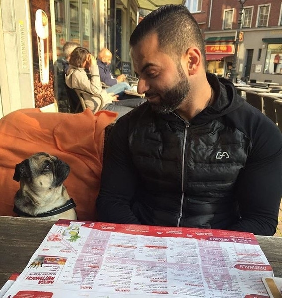 Hanorac pentru bărbați modern de culoare neagră - model Slim