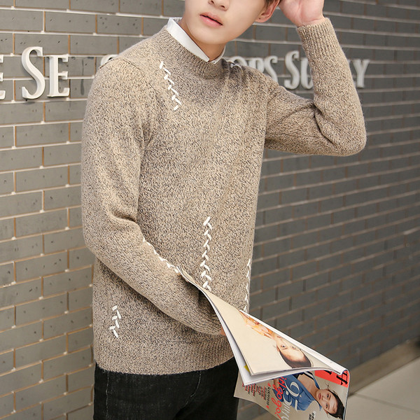 Pulover simplu pentru bărbați cu decolteu în formă de O