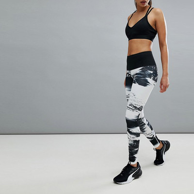 Jambiere sport de damă de culoare deschisă