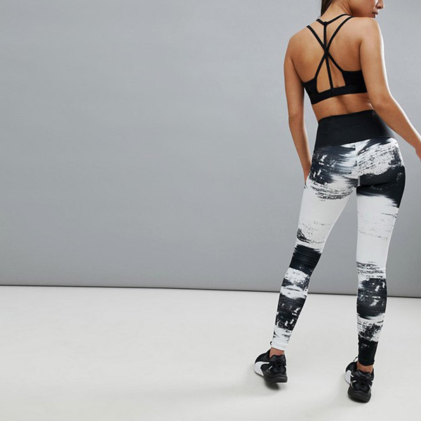 Jambiere sport de damă de culoare deschisă