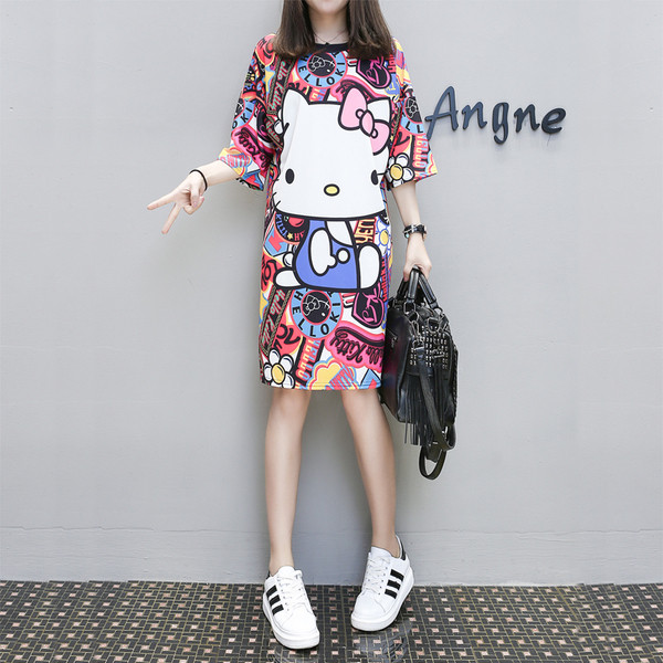 Noua rochie de dama Sporty-eleganta cu o aplicatie interesanta de culoare