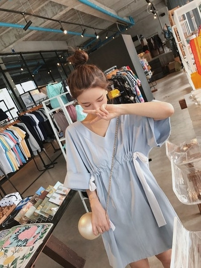 Γυναικείο φόρεμα με ντεκολτέ σε σχήμα V και μανίκι 3/4 σε διάφορα χρώματα