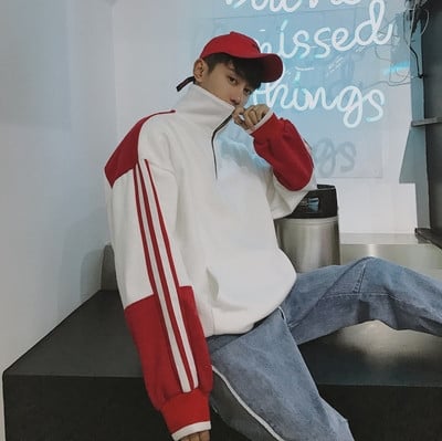 Hanorac pentru bărbați cu guler înalt și margine în alb și negru - model larg