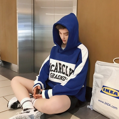 Hanorac casual pentru bărbați cu imprimeu în albastru și roșu