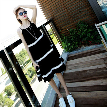 Καλοκαιρινό γυναικείο φόρεμα με λεπτές τιράντες 