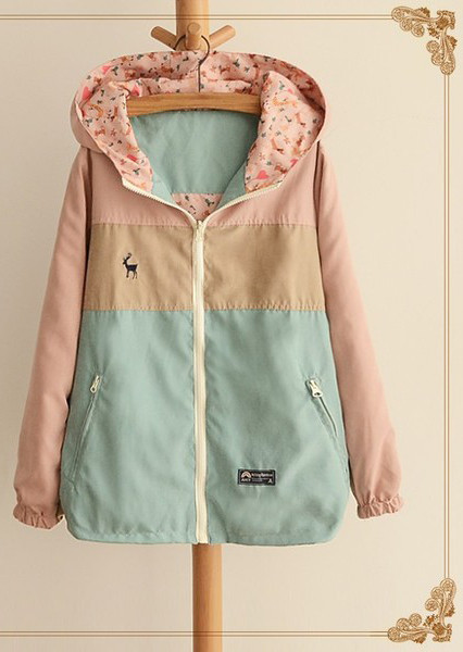 Модерно дамско яке с две лица и качулка