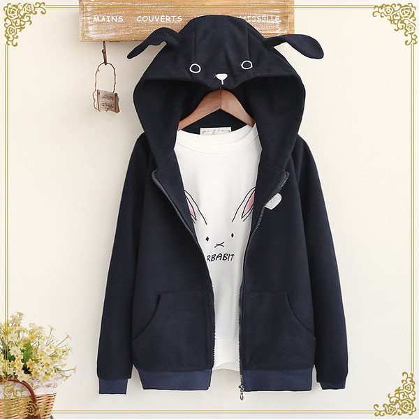 Νέο παχύ γυναικείο φούτερ  με κουκούλα και αυτιά σε λευκό και μαύρο χρώμα