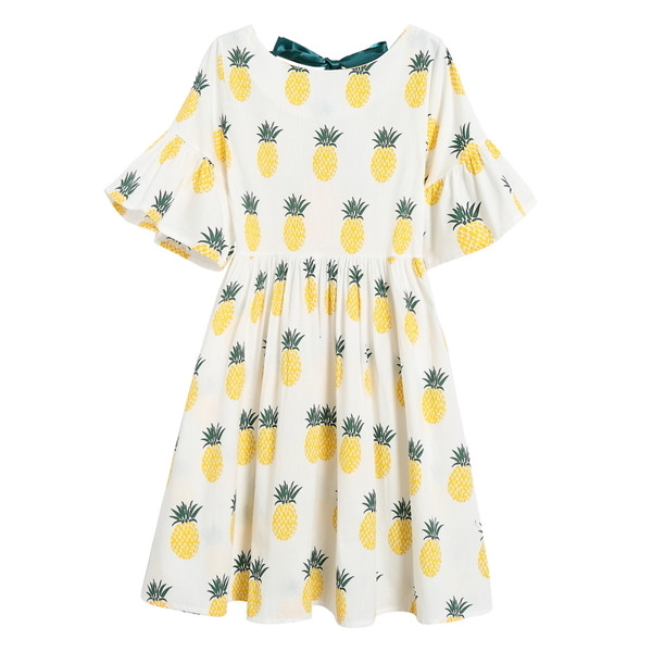 Rochie de dama proaspata cu aplicatie colorata - maneca ananas si lotus
