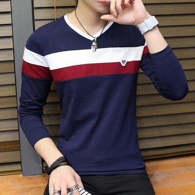 Pulover bărbătesc cu decolteu în V în mai multe modele