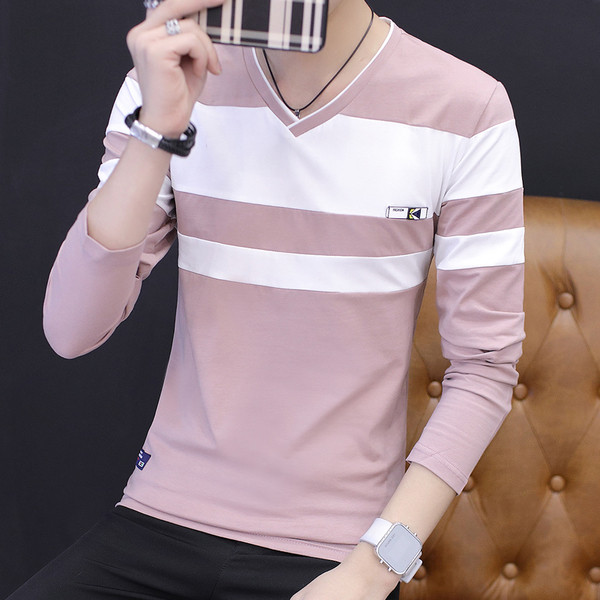 Pulover bărbătesc cu decolteu în V în mai multe modele