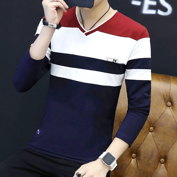 Pulover bărbătesc cu decolteu în V în mai multe modele