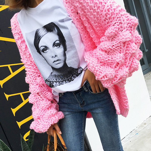 Vestă modernă de damă cu mâneci largi de culoare roz