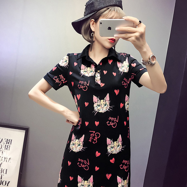 Alkalmi női ruha rövid ujjú, színes rátéttel - macskák két színben