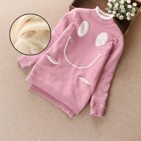 Детски плътен пуловер с висока яка и бродерия в няколко цвята