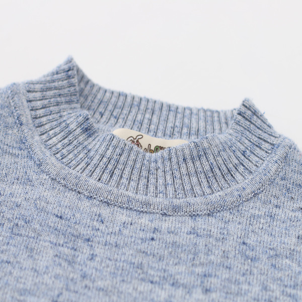 Детски пуловер с бродерия в няколко цвята подходящ за момче и момиче