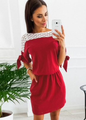 Ежедневна дамска рокля в няколко цвята  с елемент -дантела 