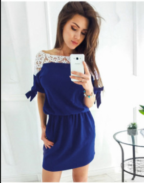 Ежедневна дамска рокля в няколко цвята  с елемент -дантела 