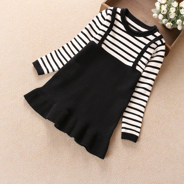 Детска рокля за момичета с О-образна яка - райе