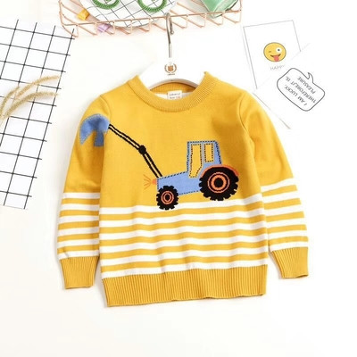 Ежедневен детски пуловер за момче с бродерия в три цвята