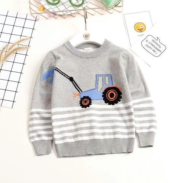 Ежедневен детски пуловер за момче с бродерия в три цвята