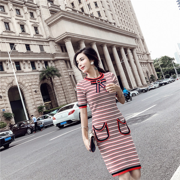 Ежедневна дамска рокля с 3/4 ръкави и  джобове 