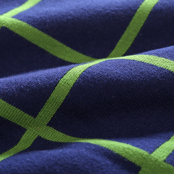 Кариран детски пуловер за момче в син и червен цвят