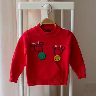 Модерен детски пуловер с апликация в три цвята